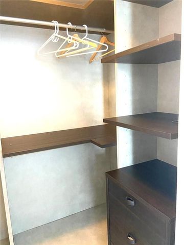 45 SW 9th Street 3707, Miami, FL 33130
