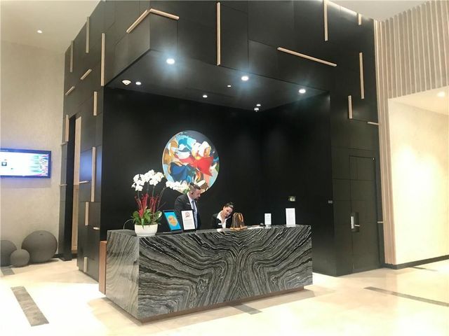 45 SW 9th Street 3707, Miami, FL 33130