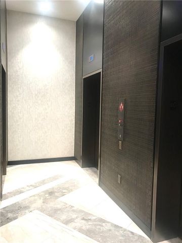 45 SW 9th Street 3707, Miami, FL 33130