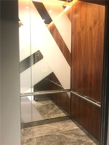 45 SW 9th Street 3707, Miami, FL 33130