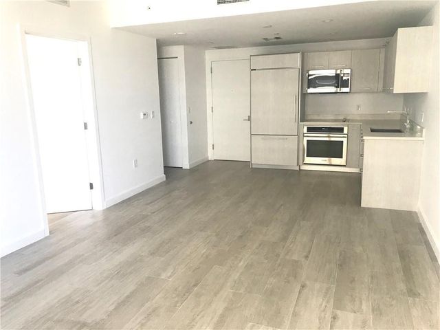45 SW 9th Street 3707, Miami, FL 33130
