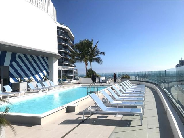 45 SW 9th Street 3707, Miami, FL 33130
