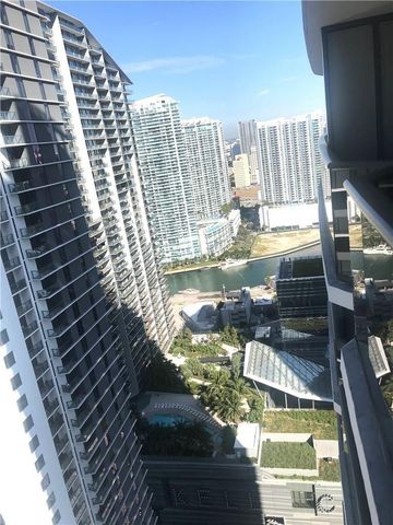 45 SW 9th Street 3707, Miami, FL 33130