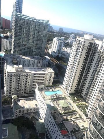 45 SW 9th Street 3707, Miami, FL 33130