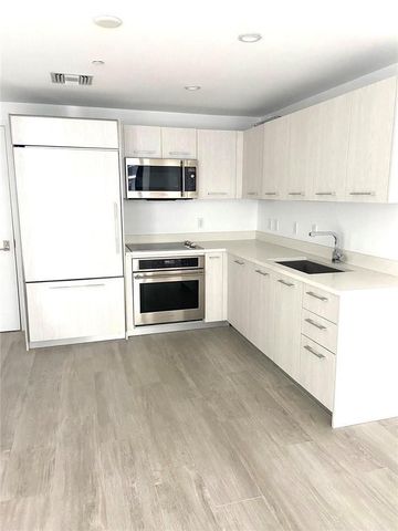45 SW 9th Street 3707, Miami, FL 33130