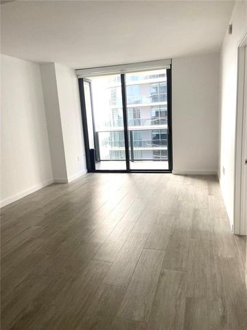 45 SW 9th Street 3707, Miami, FL 33130