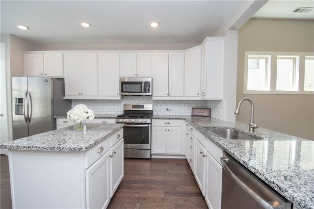 245 Spruce Pine Circle, Peachtree City, GA 30269