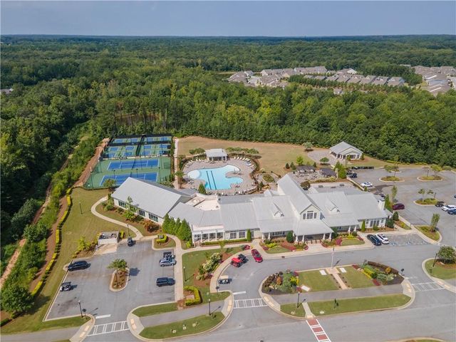 245 Spruce Pine Circle, Peachtree City, GA 30269
