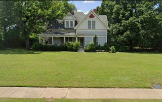 506 S 3rd Street, Grandview, TX 76050