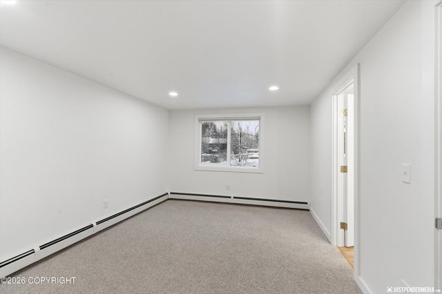 800 W 21st Avenue, Anchorage, AK 99503