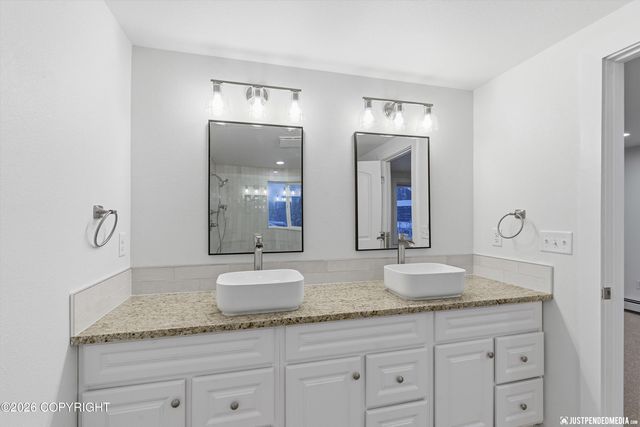 800 W 21st Avenue, Anchorage, AK 99503