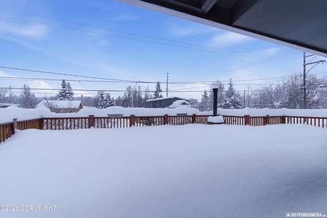 800 W 21st Avenue, Anchorage, AK 99503