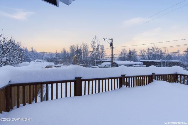 800 W 21st Avenue, Anchorage, AK 99503