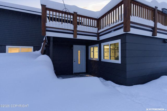 800 W 21st Avenue, Anchorage, AK 99503