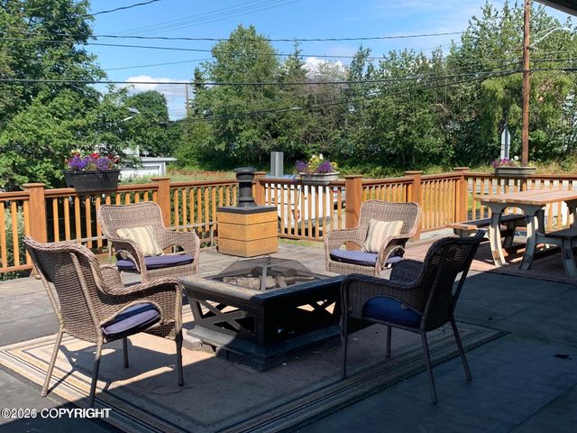 800 W 21st Avenue, Anchorage, AK 99503