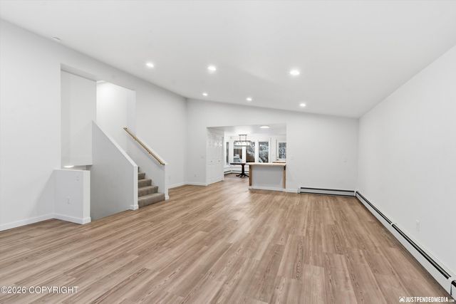 800 W 21st Avenue, Anchorage, AK 99503