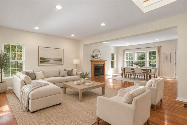 30 Arbor Drive, Coventry, RI 02816