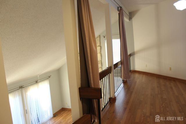 224 Westgate Drive, Edison, NJ 08820