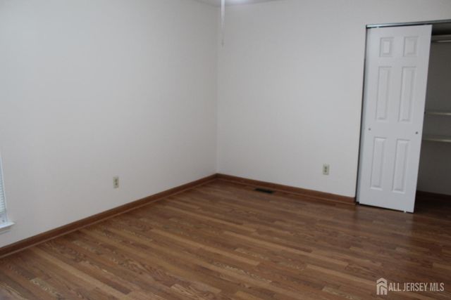 224 Westgate Drive, Edison, NJ 08820