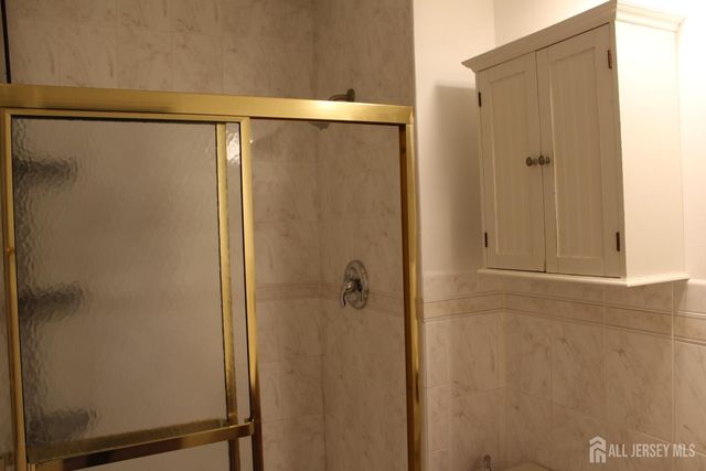 224 Westgate Drive, Edison, NJ 08820