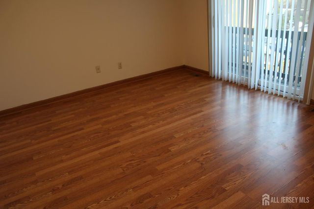 224 Westgate Drive, Edison, NJ 08820