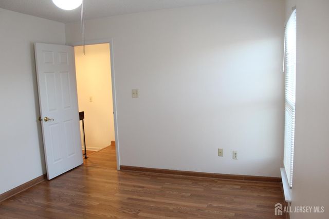 224 Westgate Drive, Edison, NJ 08820