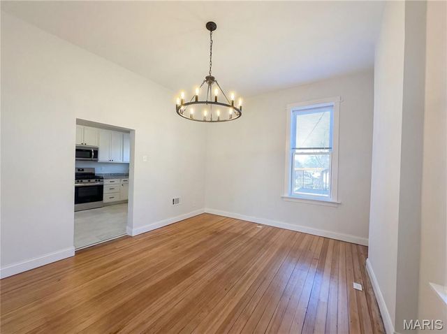 7101 Virginia Avenue, St Louis, MO 63111