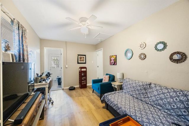 325 41ST STREET N, St Petersburg, FL 33713