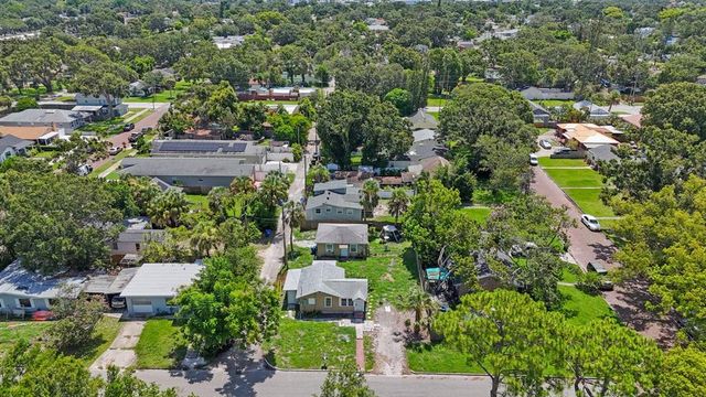 325 41ST STREET N, St Petersburg, FL 33713