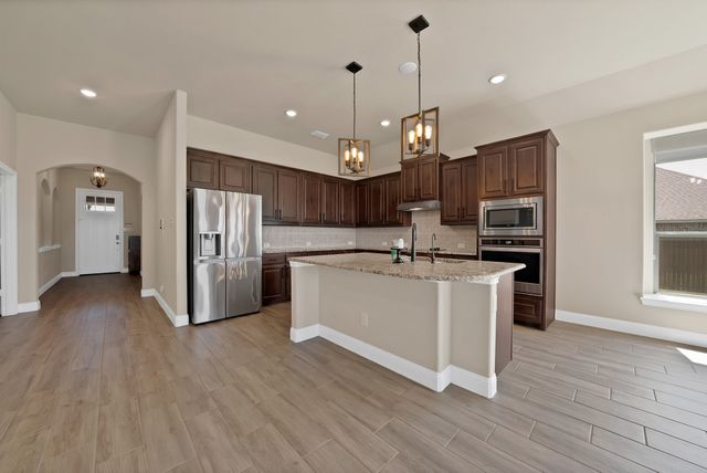 12713 Panther Creek Drive, Godley, TX 76044