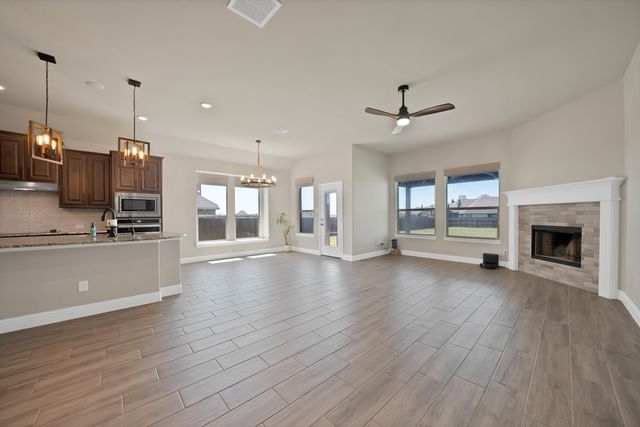 12713 Panther Creek Drive, Godley, TX 76044
