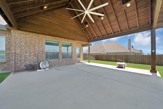 12713 Panther Creek Drive, Godley, TX 76044