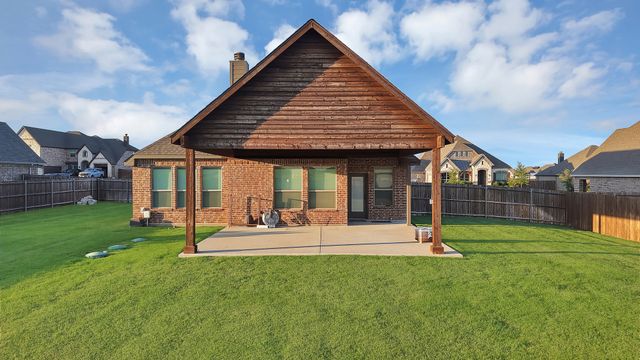12713 Panther Creek Drive, Godley, TX 76044