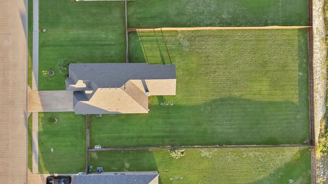 12713 Panther Creek Drive, Godley, TX 76044