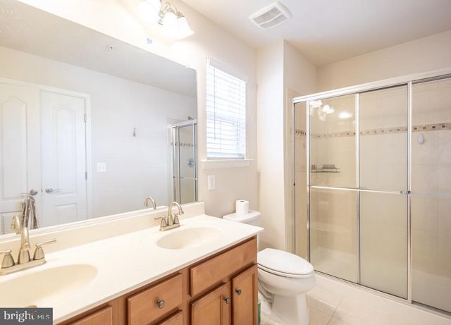 6111 HANLON ST, Capitol Heights, MD 20743