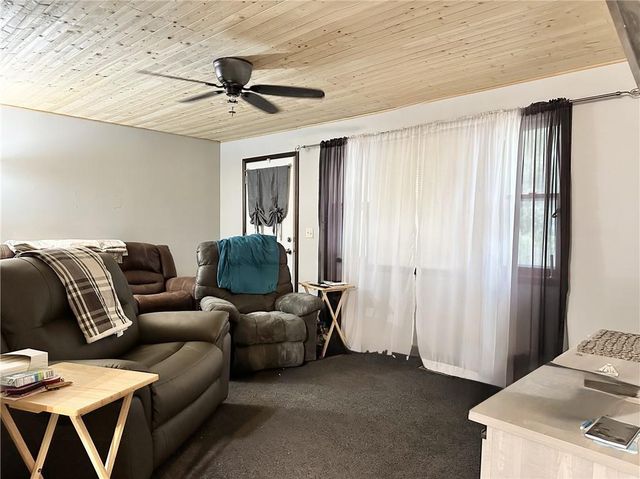 2611 Sportsman Road, Trenton, MO 64683