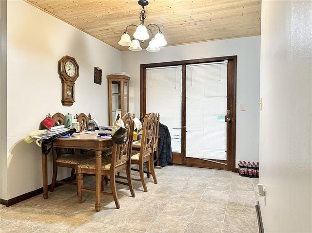 2611 Sportsman Road, Trenton, MO 64683