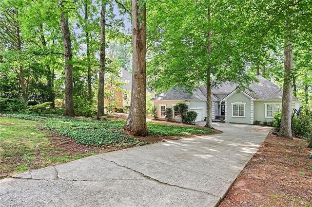 330 Hughes Branch Close, Alpharetta, GA 30004