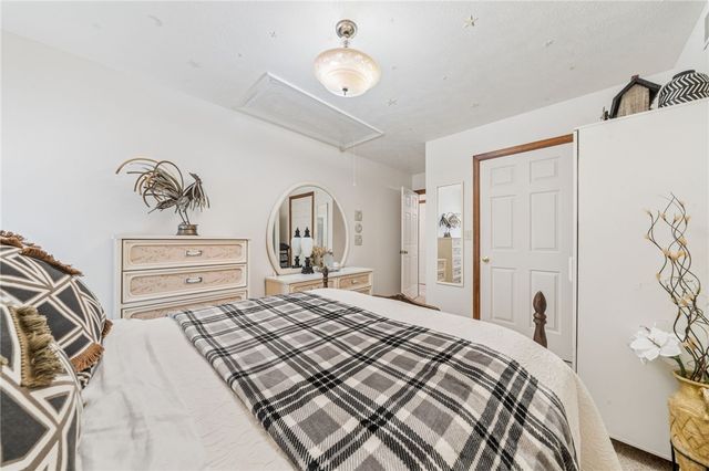 1015 1ST ST. EXT, Level Green, PA 15085