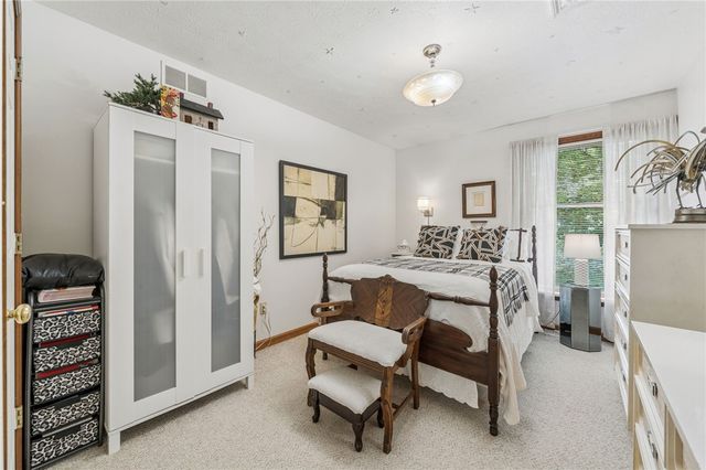 1015 1ST ST. EXT, Level Green, PA 15085