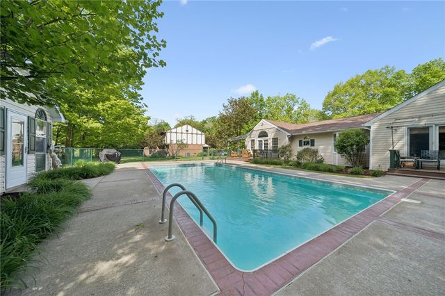 1015 1ST ST. EXT, Level Green, PA 15085