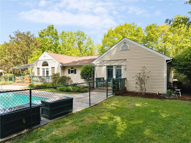 1015 1ST ST. EXT, Level Green, PA 15085