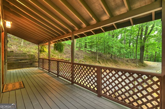 415 Walnut Mountain Road, Ellijay, GA 30536