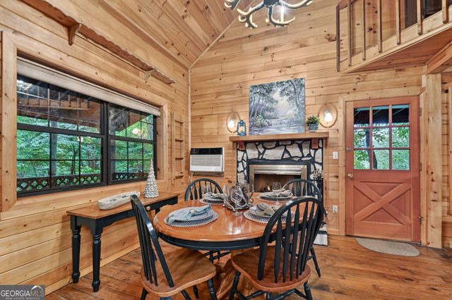 415 Walnut Mountain Road, Ellijay, GA 30536