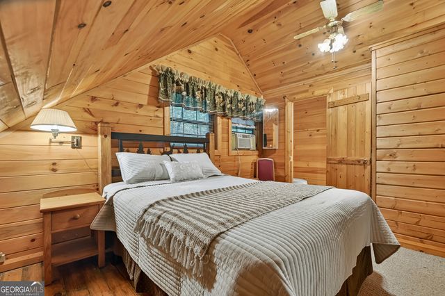 415 Walnut Mountain Road, Ellijay, GA 30536