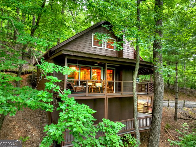 415 Walnut Mountain Road, Ellijay, GA 30536