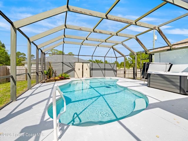1034 Webster Road SE, Palm Bay, FL 32909