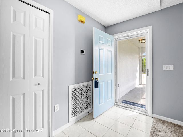 1034 Webster Road SE, Palm Bay, FL 32909