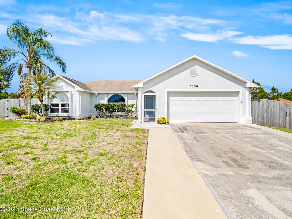 1034 Webster Road SE, Palm Bay, FL 32909