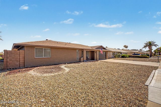 13015 W WHISPERING OAKS Drive, Sun City West, AZ 85375